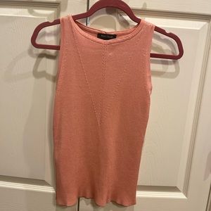 Coral White House Black market top